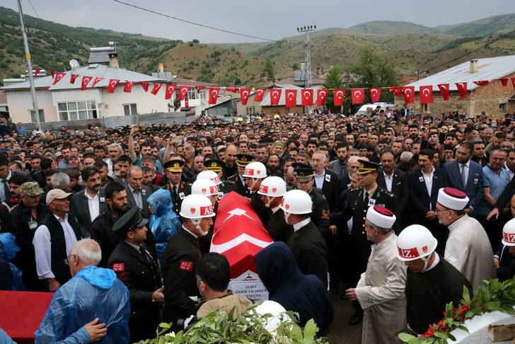 Şehit Piyade Uzman Çavuş Ömer Yıldırım, Sivas'ta son yolculuğuna uğurlandı G2