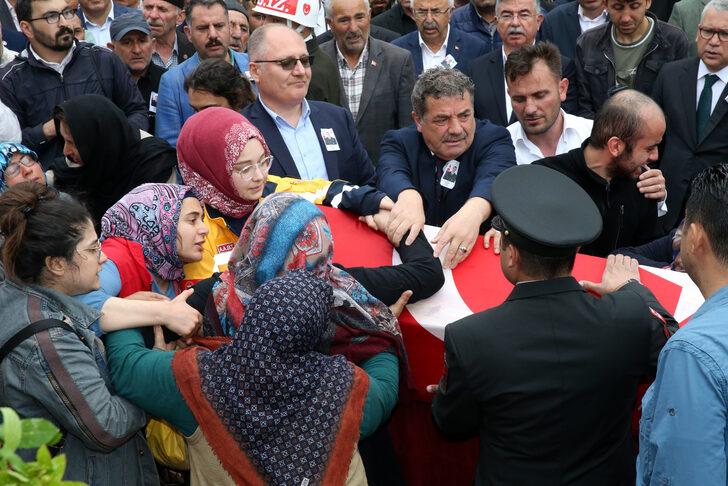 Şehit Piyade Uzman Çavuş Ömer Yıldırım, Sivas'ta son yolculuğuna uğurlandı G4
