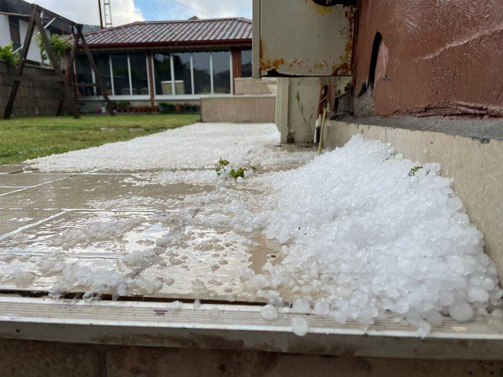 Kayseri'de sağanak ve dolu etkili oldu G3