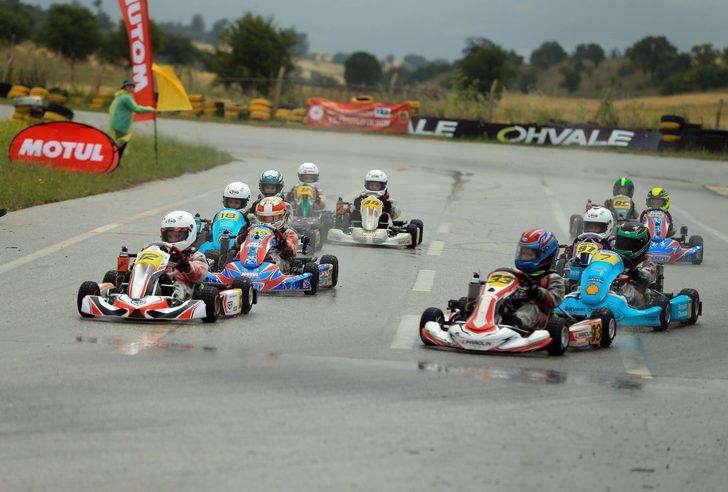 MOTUL Türkiye Karting Şampiyonası 2. ayak yarışları Uşak'ta sona erdi G2