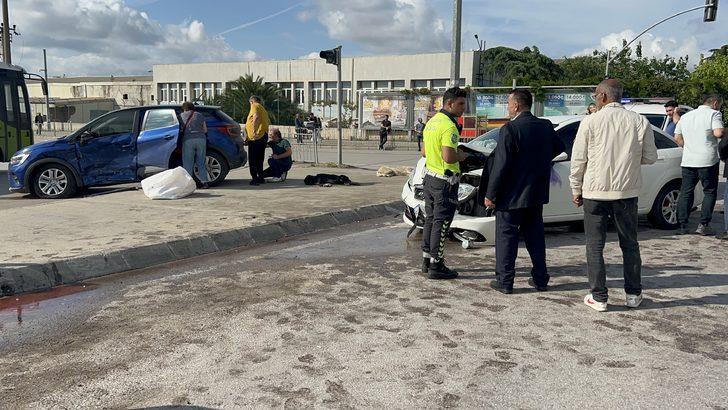 Kocaeli'de otomobille cipin çarpıştığı kazada 5 kişi yaralandı G3