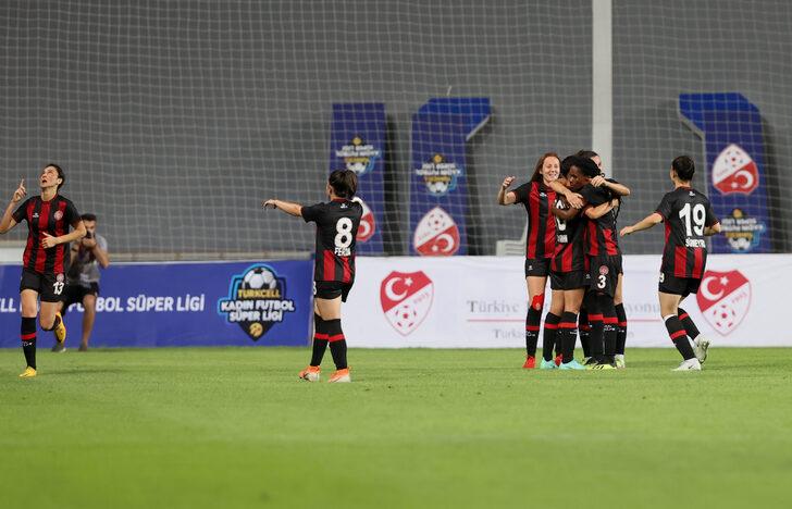 Turkcell Kadın Futbol Süper Ligi play-off finali G1