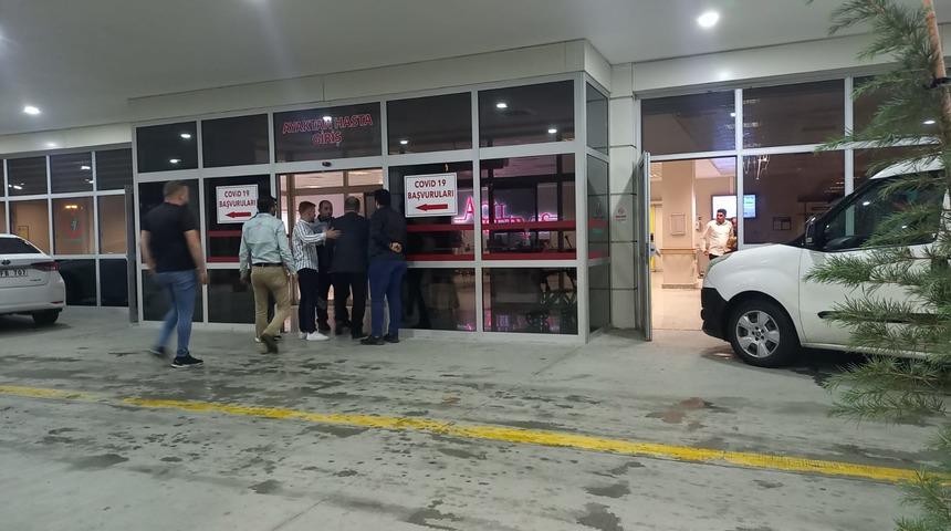 Manisa'da düğünde çıkan kavgada 3 kişi bıçakla yaralandı