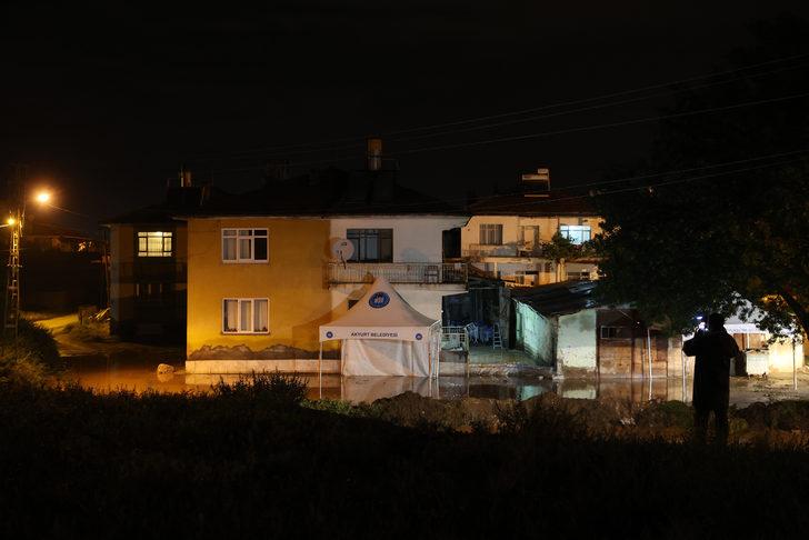 Akyurt'ta selin ardından temizlik çalışmaları devam ediyor G4