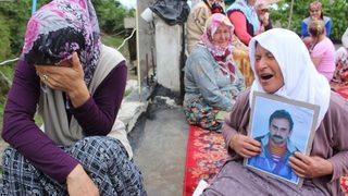 Çin’de ölen oğlunun cenazesini istiyor