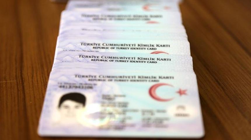 Türkiye'de bir ilk! Kimlikteki din bilgisi kısmını 'Tengri' olarak değiştirdi