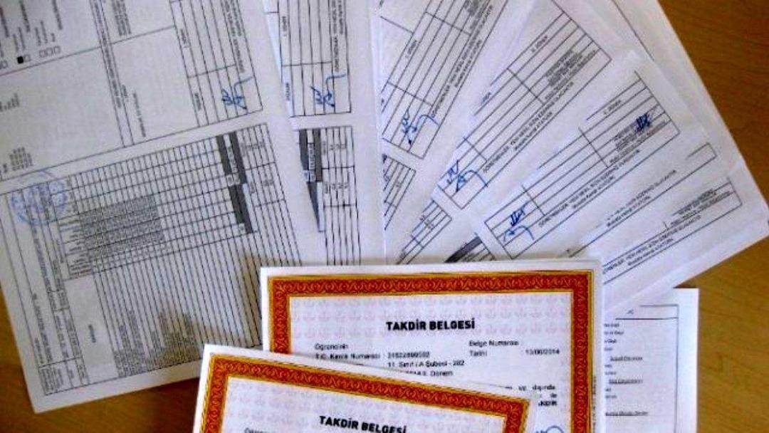 E-OKUL E-KARNE G&Ouml;R&Uuml;NT&Uuml;LEME EKRANI 2022! 2021-2022 2. d&ouml;nem e-Karne sorgulama nasıl yapılır?