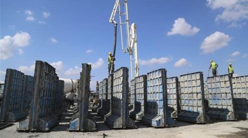 Suriye sınırındaki 'seyyar duvar'ların ilk etabı tamamlandı