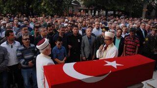 Nöbet sırasında şehit olan asker memleketinde toprağa verildi