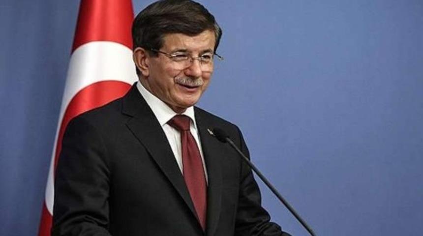 Başbakan Davutoğlu öğretmen atamaları konusunda müjdeyi verdi