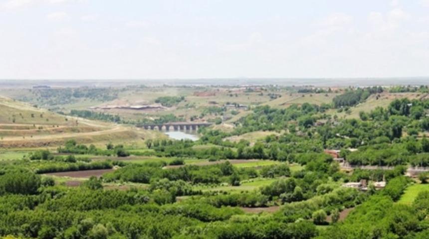 Diyarbakır Surları ve Hevsel Bah&ccedil;eleri UNESCO D&uuml;nya Miras Listesi&rsquo;ne alındı