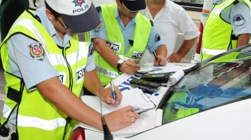 EGM Trafik Cezası Sorgulama sisteminden borcunuzu &ouml;ğrenebilirsiniz