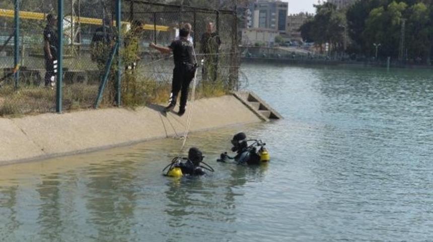 Nehirde kaybolan genç aranıyor