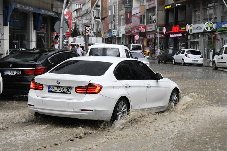 Gümüşhane'de sağanak hayatı olumsuz etkiledi G2