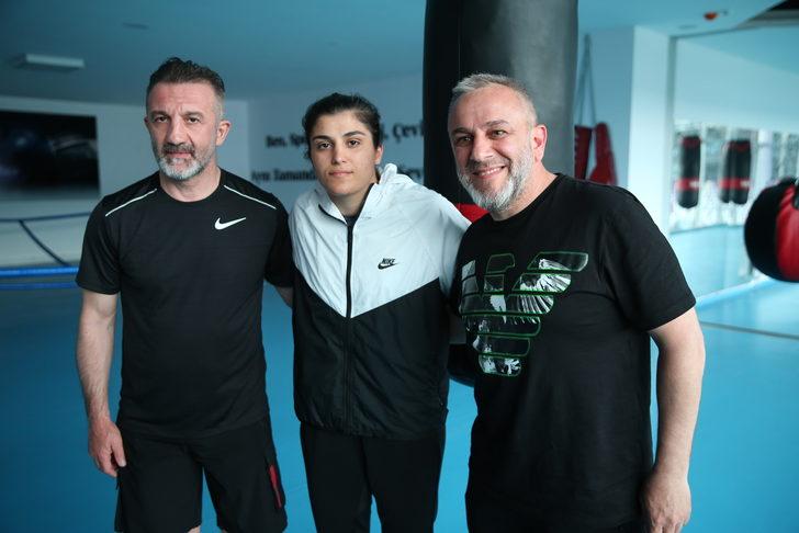 Olimpiyat ve dünya şampiyonu boksör Busenaz Sürmeneli, Ordu'da kampa girdi G3