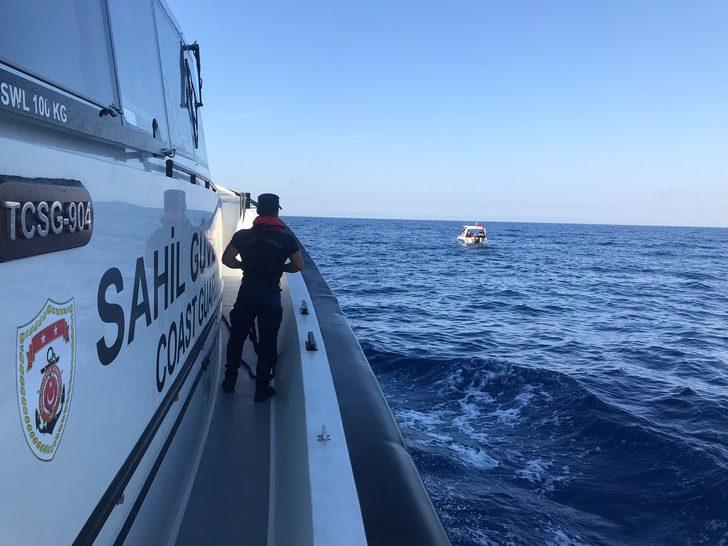 Muğla açıklarında 48 düzensiz göçmen kurtarıldı G3