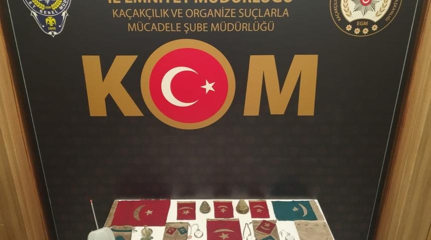 Çanakkale'de bir evde çok sayıda tarihi eser ele geçirildi