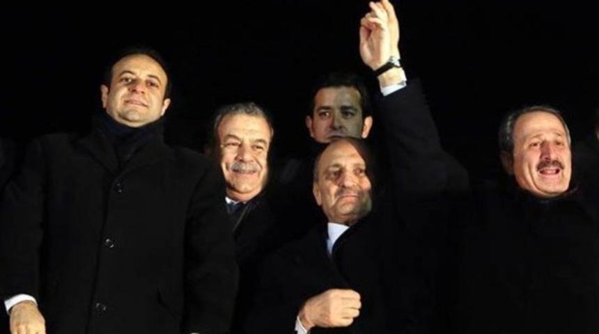 4 eski bakan Y&uuml;ce Divan'a g&ouml;nderilmiyor