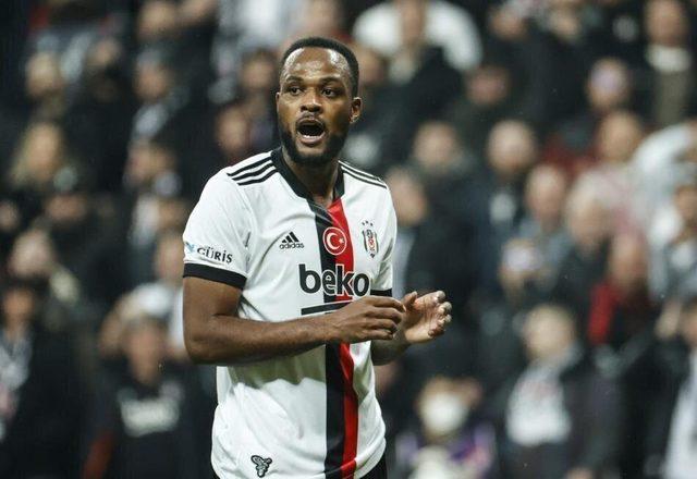 besiktasda_cyle_larin_4f7ce_800