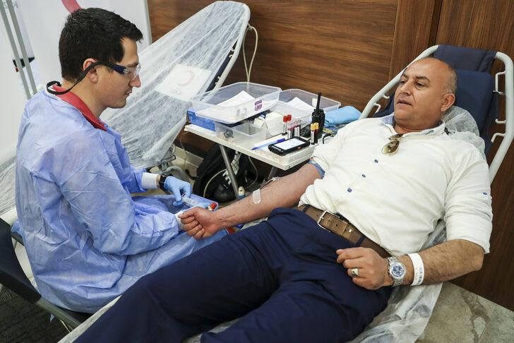 Sağlık Bakanlığında kan bağışı etkinliği G2