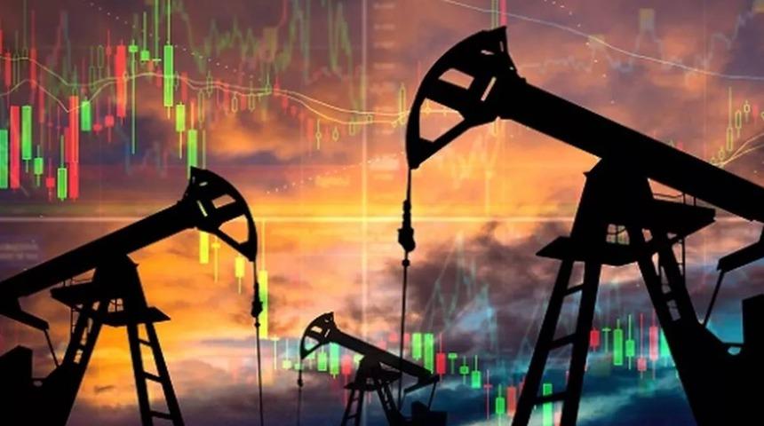 Benzin 30 liraya yaklaşırken petrol fiyatları için şaşırtan tahmin geldi