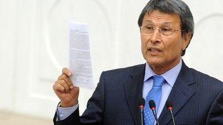 Yusuf Halaçoğlu'ndan Deniz Baykal'a cevap