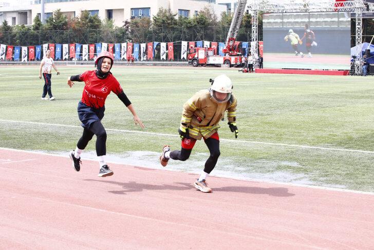 İBB'nin yeni itfaiyecileri törenle mezun oldu G2