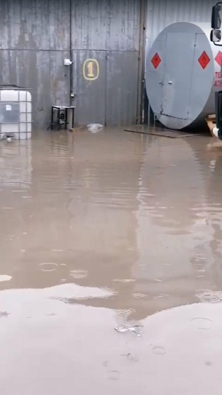 Ankara yine göle döndü! Başkentte sel felaketi bitmiyor... "Bu yağmurlar hiç bitmeyecek mi?" G2