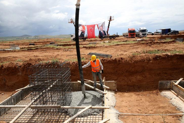 Sivas'ta "cazibe merkezi" ilan edilen OSB'de dördüncü fabrikanın temeli atıldı G2