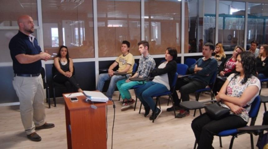 İŞKUR işbaşı eğitim programları gen&ccedil;leri deneyim sahibi yapıyor