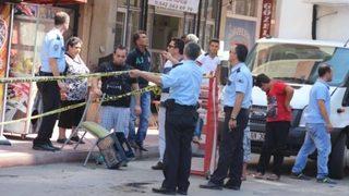 Ekmek kavgasında 2 kişi yaralandı