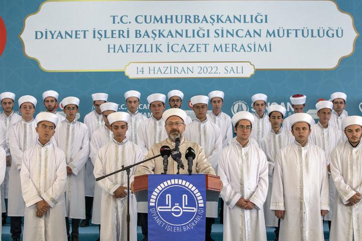 Diyanet İşleri Başkanı Erbaş, Sincan'daki hafızlık icazet törenine katıldı G4