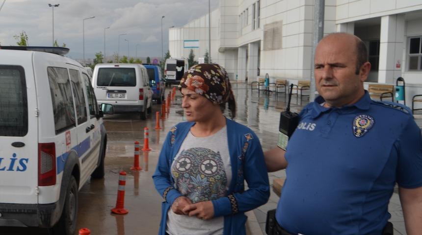 Aksaray'da bir kadın eski eşini bıçakla yaraladı