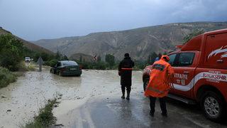 Malatya'nın Darende ilçesinde sağanak taşkına neden oldu