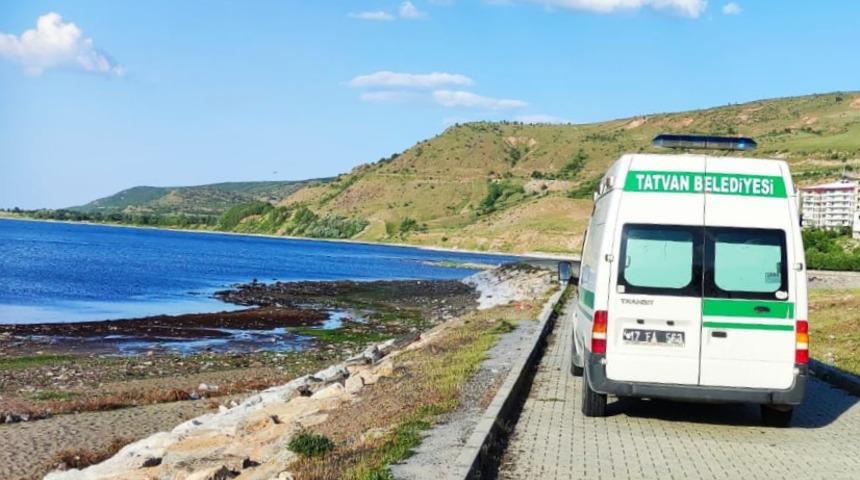 Van Gölü'nde erkek cesedi bulundu