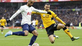 Beşiktaş'ın yeni transferi Romain Saiss İstanbul'a geldi! Domagoj Vida'nın yerine dünyaca ünlü isim...