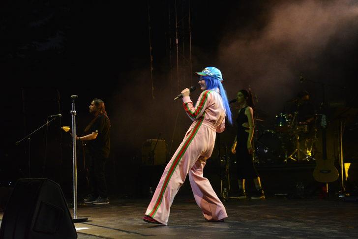 "Uluslararası Bursa Festivali "nde Nil Karaibrahimgil sahne aldı G2