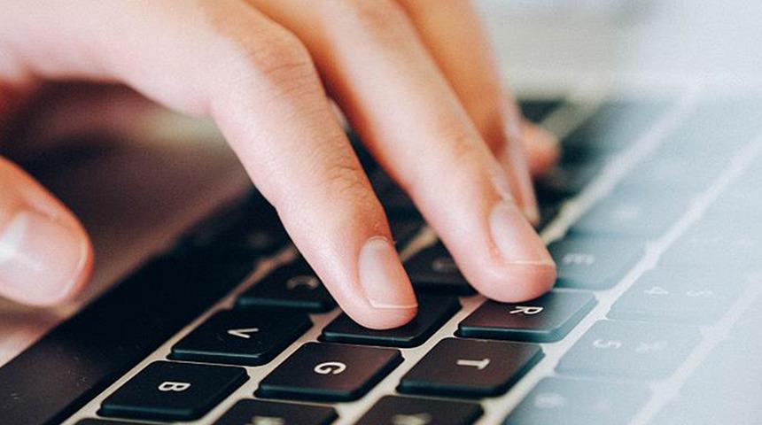 Sosyal medya ve internet haberciliğine ilişkin teklif TBMM Adalet Komisyonu'nda kabul edildi