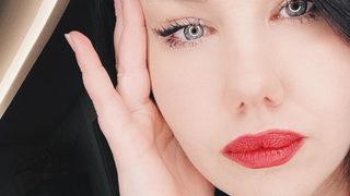 Telefonu çalınan ünlü yazar Pucca'ya şantaj şoku! 'Çıplak fotoğraflarımın bulunduğu...'