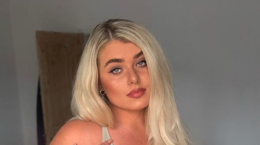 Büyük beden sosyal medya fenomeni, kilolarını eleştirenlere pizzalı pozuyla meydan okudu! “Bildiğin bedeni korumak”