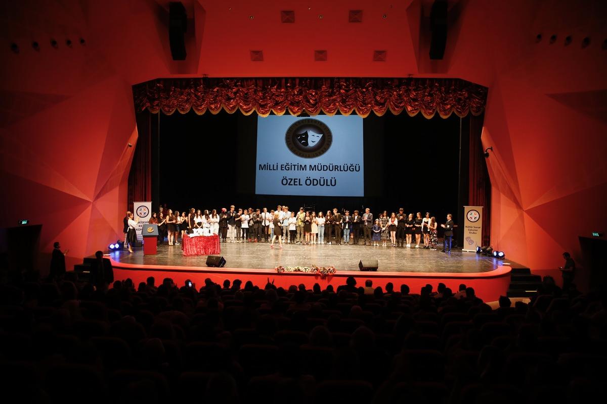 Eskişehir 8. Liselerarası Tiyatro Şenliği sona erdi