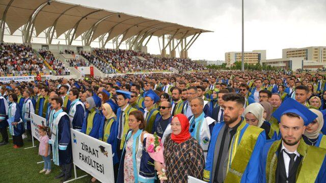 Kırşehir'de üniversite öğrencileri 6 yıldır Ahilik yemini ile mezun oluyor