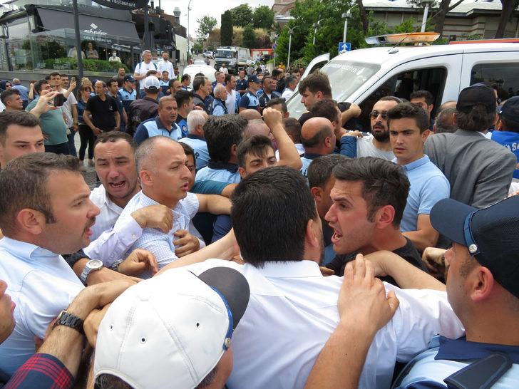 İstanbul'da büyük gerginlik! İBB zabıtalarıyla Üsküdar zabıtaları yumruk yumruğa kavga etti G4