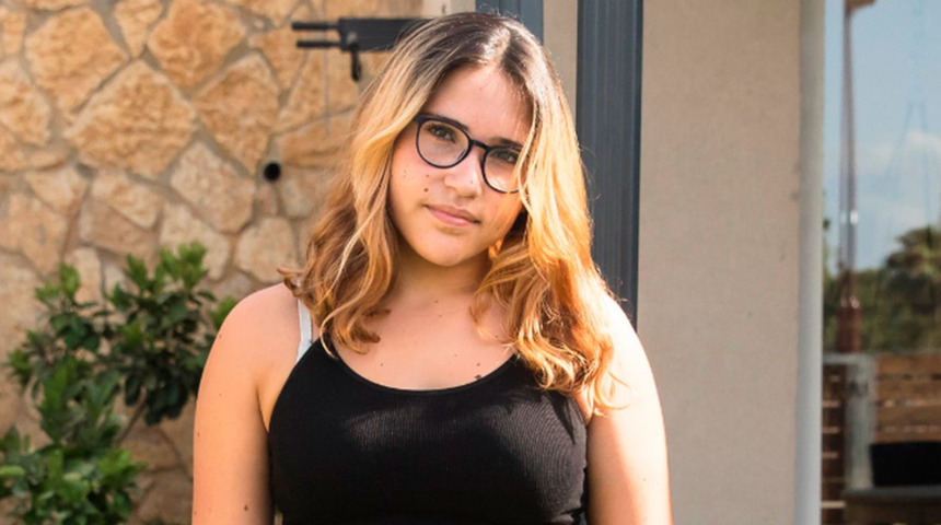 Kıyafeti yüzünden otobüse alınmadığını iddia etti! Genç kızın sözleri ülkede gündem yarattı