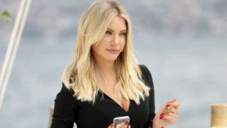 Yasak Elma'nın Yıldız'ı Eda Ece göğüs dekolteli çiçekli elbisesiyle olay oldu! Tam bir bebek