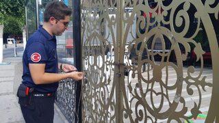 Bodrum'da hanutçuluk yapılan işletmeler mühürlendi