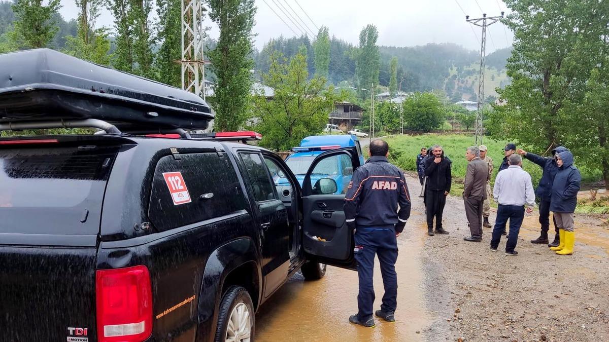 Kahramanmaraş&rsquo;ta sağanakta yaylada mahsur kalan 2 kardeş kurtarıldı