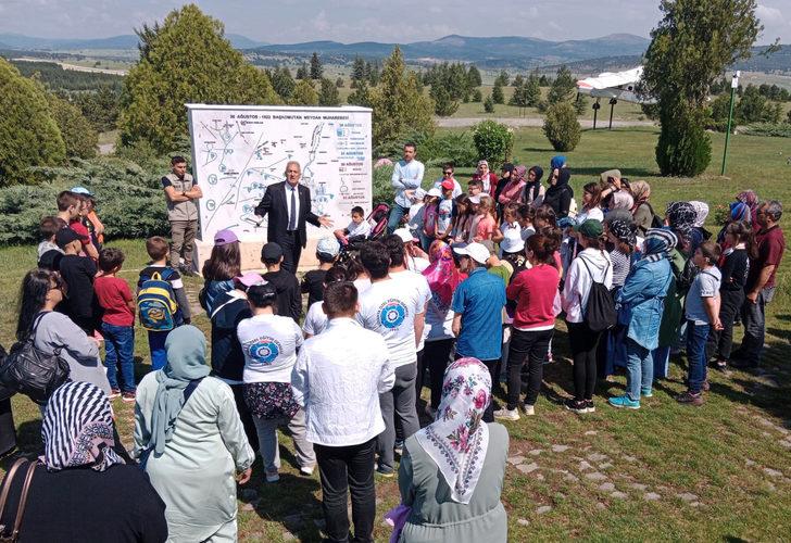 Kütahya'da yüzlerce özel gereksinimli öğrenci Dumlupınar Şehitliği'ni ziyaret etti G4