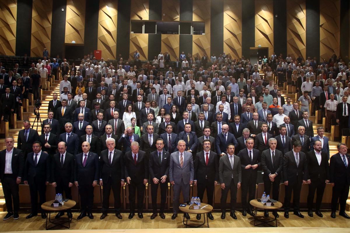 T&uuml;rkiye Bankalar Birliği Y&ouml;netim Kurulu Başkanı &Ccedil;akar, Denizli'de konuştu: