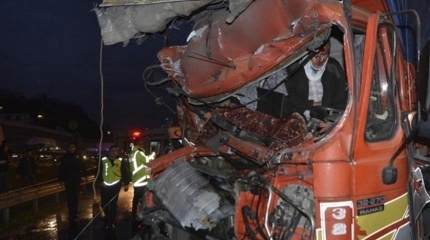 TEM'deki trafik kazasında 6 kişi yaralandı